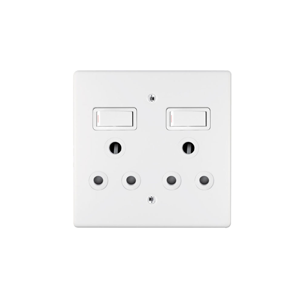 Crabtree Double Switched Socket 4x4 with Cover Plate