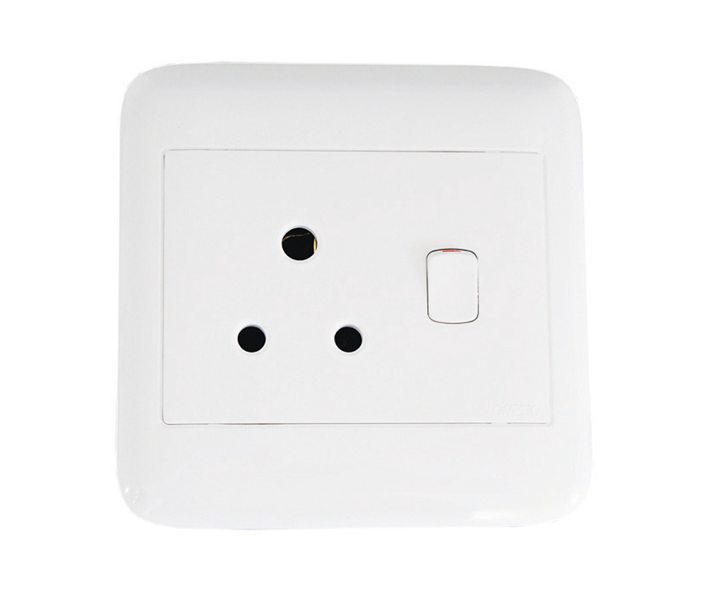 4 x 4 Single Switch Socket